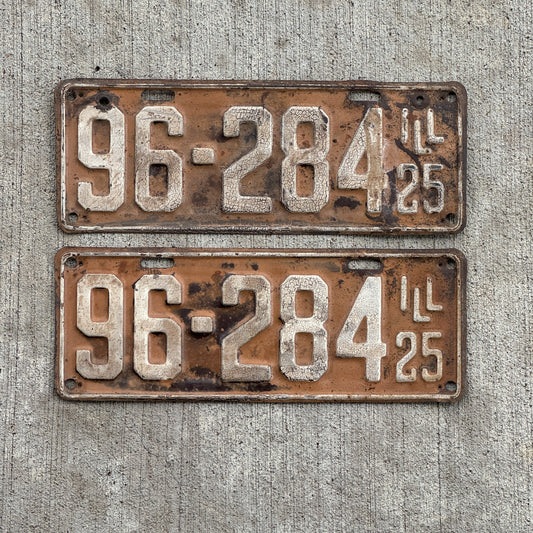Photo of a 1925 Illinois License Plate Pair Auto Tag Garage Decor Vintage 96 284 with original patina