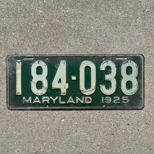 Photo of a 1925 Maryland License Plate Auto Tag Garage Decor Vintage 184 038 with original patina