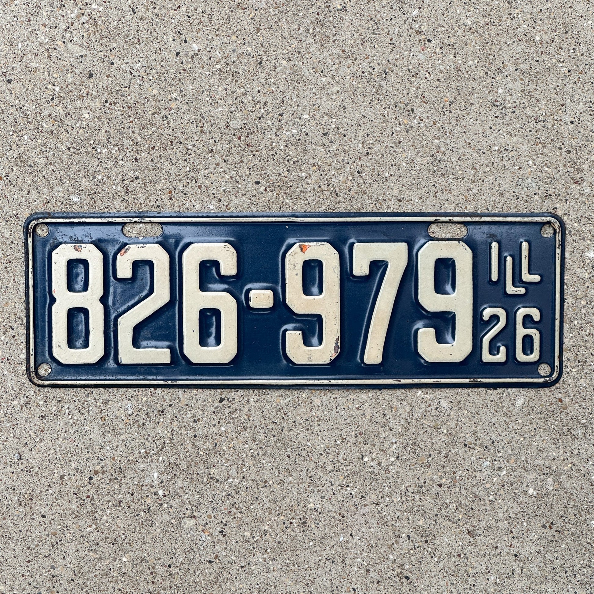 Photo of a 1926 Illinois License Plate Auto Tag Garage Decor Vintage High Quality 826 979 with original patina