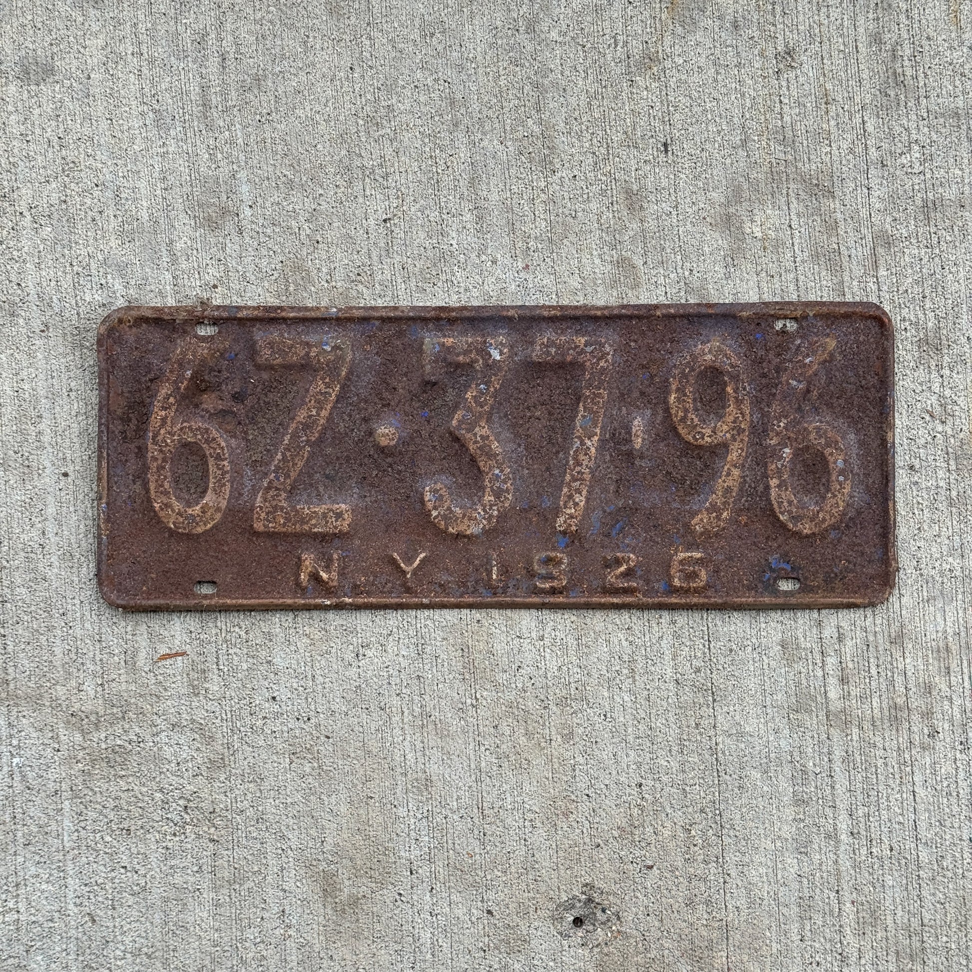 Photo of a 1926 New York License Plate Auto Tag Garage Decor Vintage 6Z 37 96 with original patina