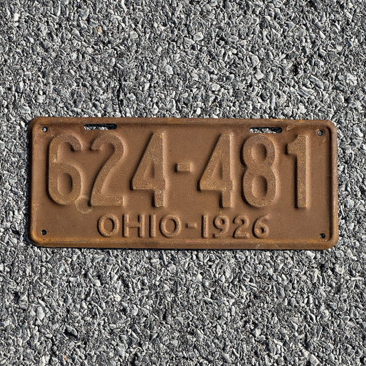 Photo of a 1926 Ohio License Plate Auto Tag Garage Decor Vintage 624 481