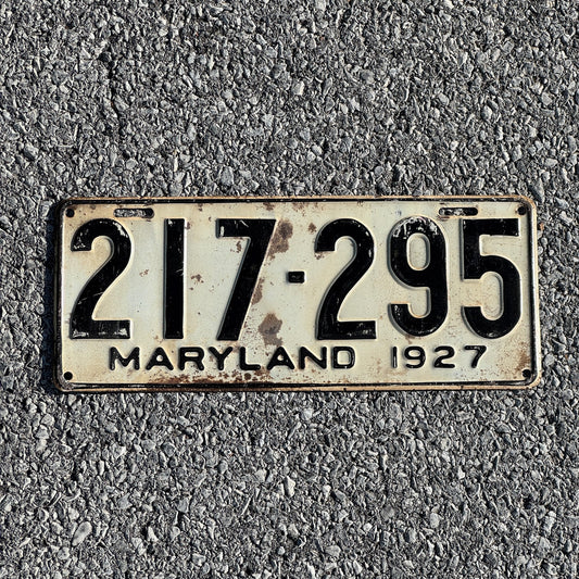 Photo of a 1927 Maryland License Plate Auto Tag Garage Decor Vintage 217 295