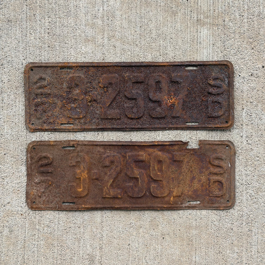 Photo of a 1927 South Dakota License Plate Pair Auto Tag Garage Decor Vintage 3 2597 with original patina