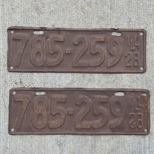 Photo of a 1928 Illinois License Plate Pair Auto Tag Garage Decor Vintage Ford Model A Year 785259 with original patina