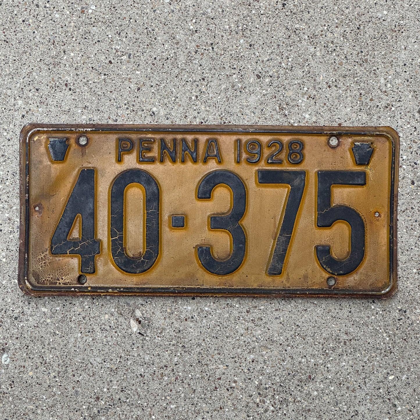 Photo of a 1928 Pennsylvania License Plate Auto Tag Garage Decor Vintage 40 375 with original patina