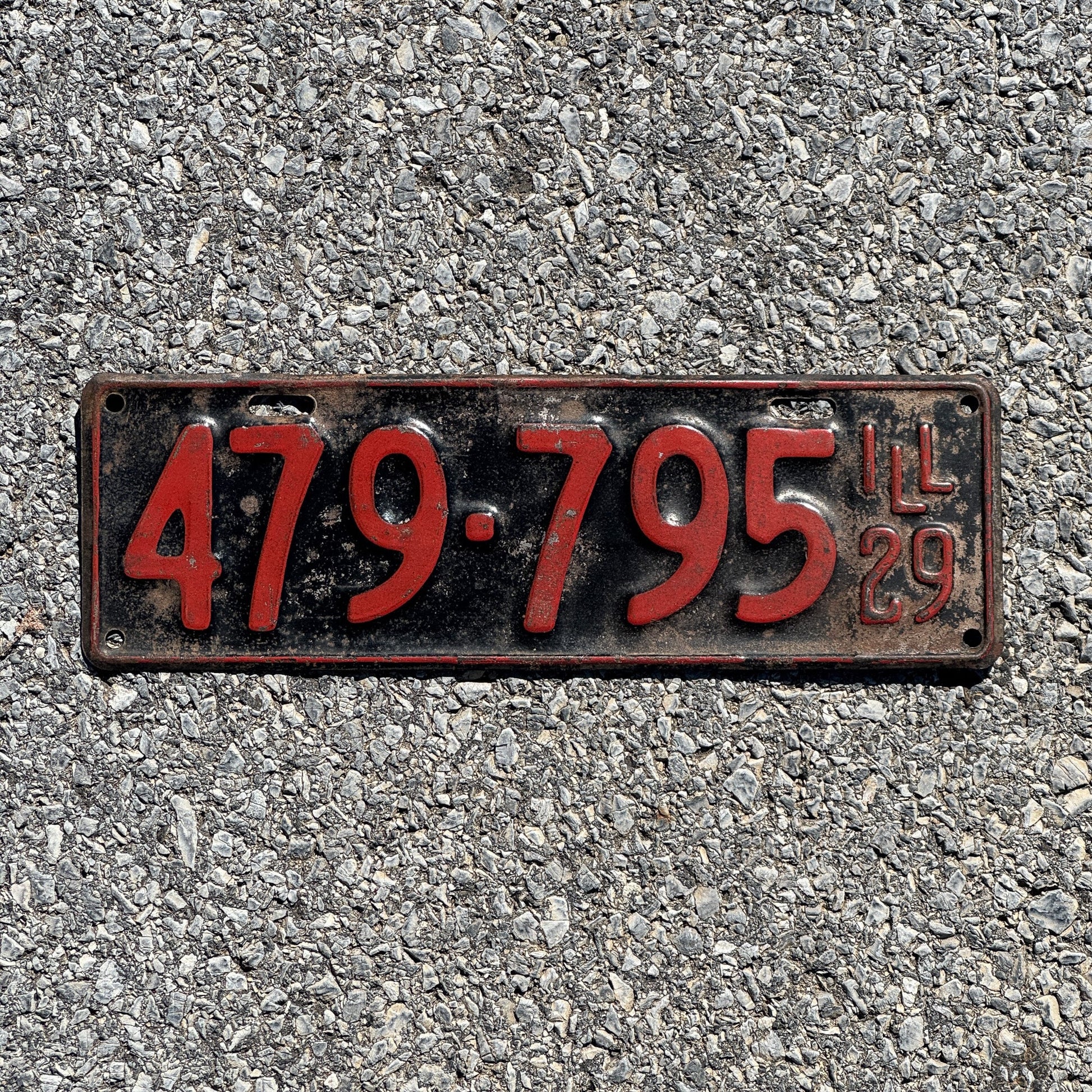 Photo of a 1929 Illinois License Plate Auto Tag Garage Decor Vintage Ford Model A Year 479 795