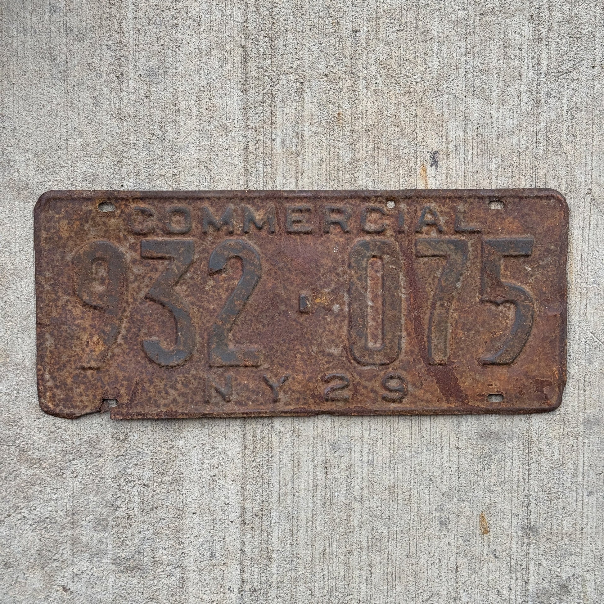Photo of a 1929 New York License Plate Auto Tag Garage Decor Vintage 932 075