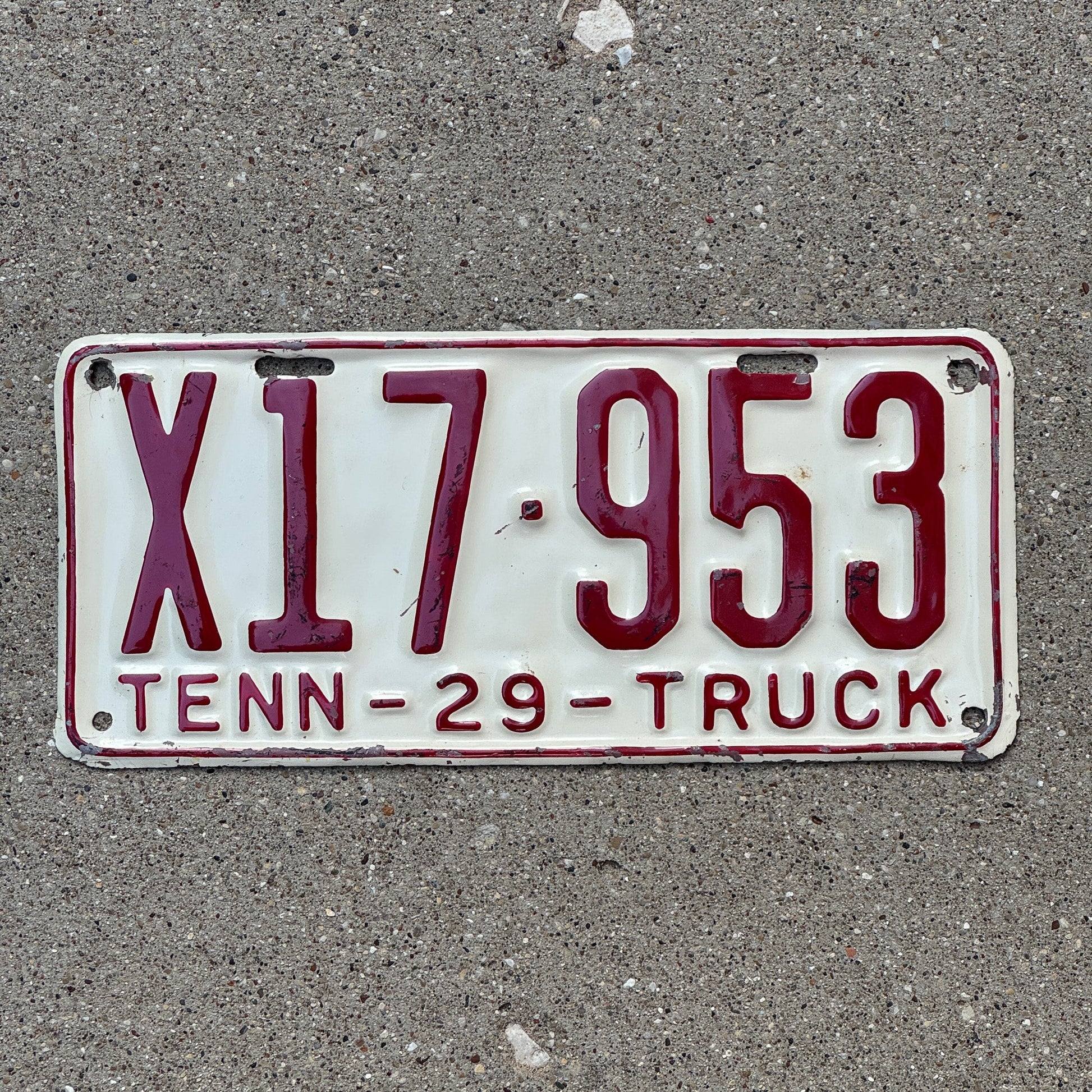 Photo of a 1929 Tennessee Truck License Plate Auto Tag Garage Decor Vintage X 17 953