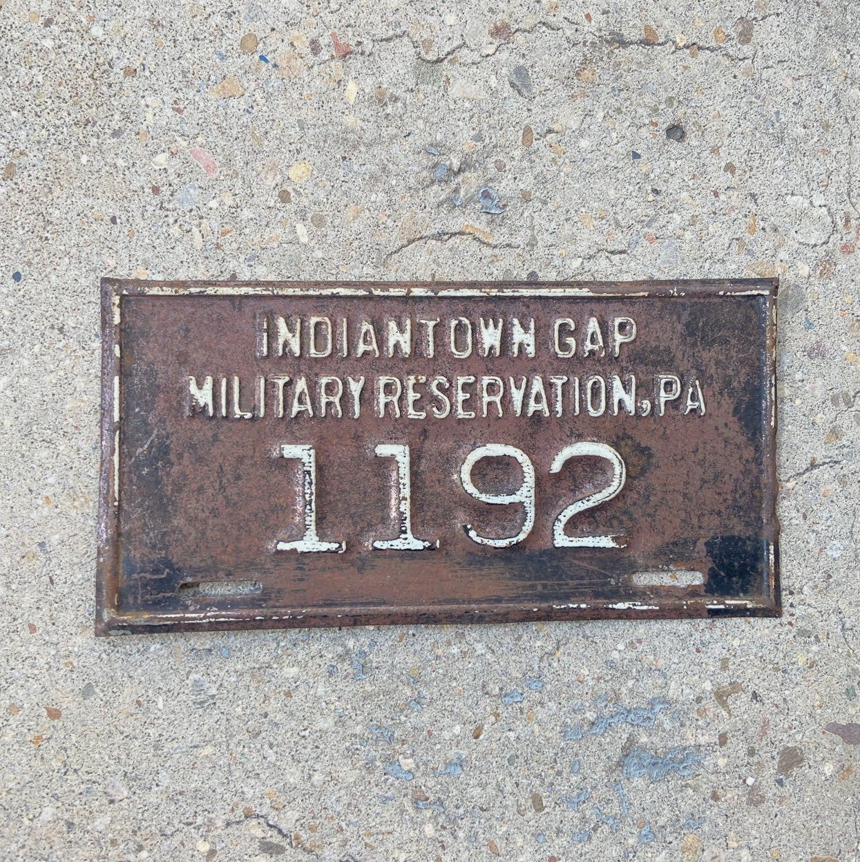 Photo of a 1930 Era Indiantown Gap Pennsylvania License Plate Topper Auto Tag Garage Decor Vintage Military Fort FIG with original patina