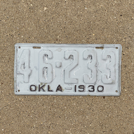 Photo of a 1930 Oklahoma License Plate Auto Tag Garage Decor Vintage 46 233