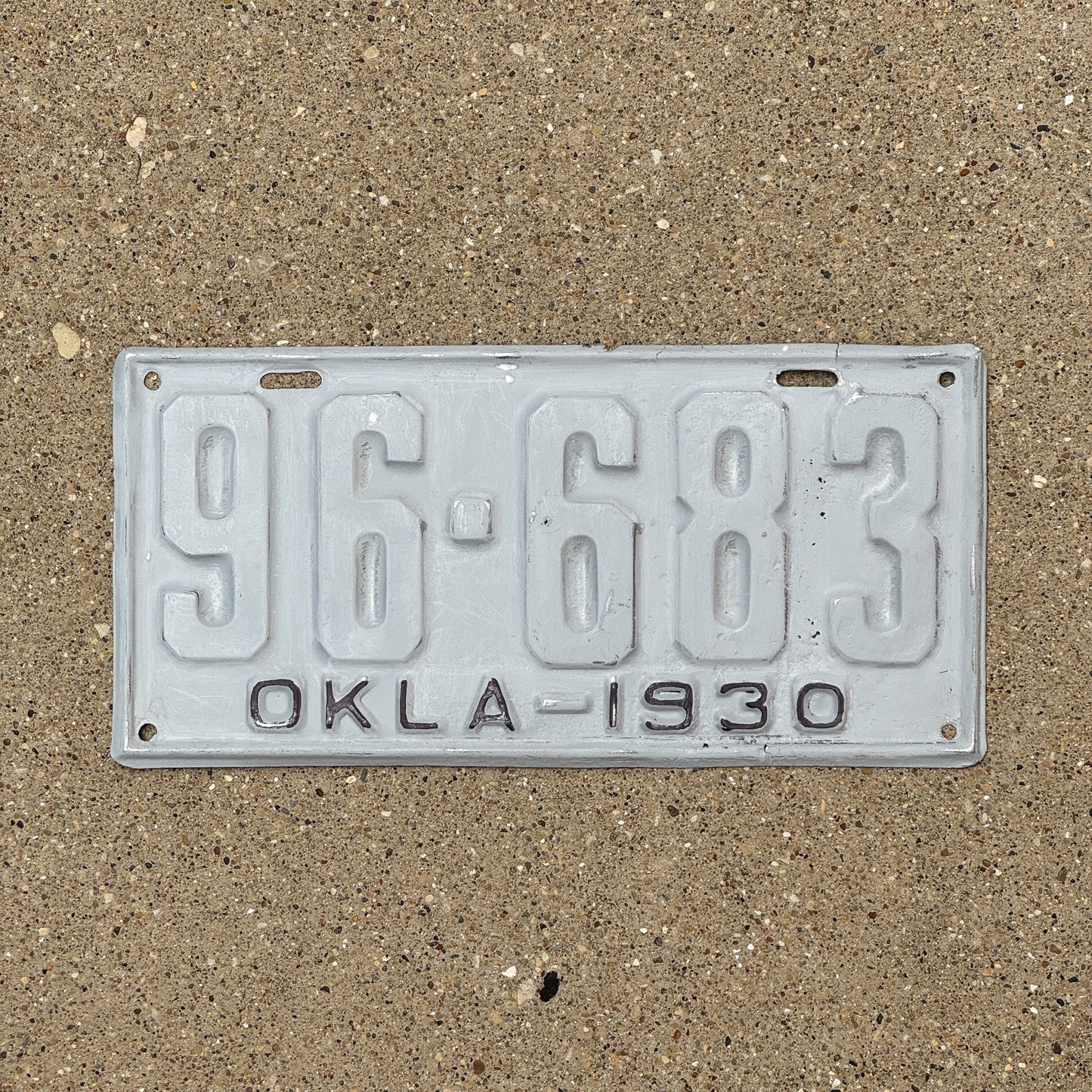 Photo of a 1930 Oklahoma License Plate Auto Tag Garage Decor Vintage 96 683