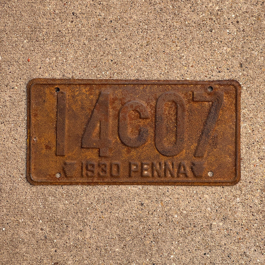 Photo of a 1930 Pennsylvania License Plate Auto Tag Garage Decor Vintage 14 C 07