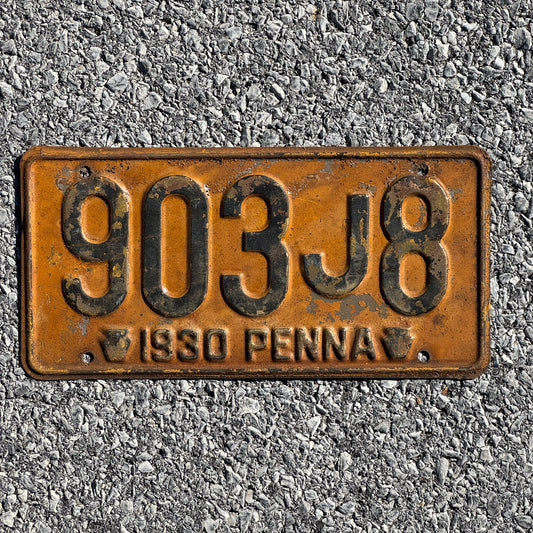 Photo of a 1930 Pennsylvania License Plate Auto Tag Garage Decor Vintage 903J8
