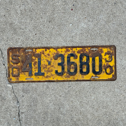 Photo of a 1930 South Dakota License Plate Auto Tag Garage Decor Vintage 41 3680