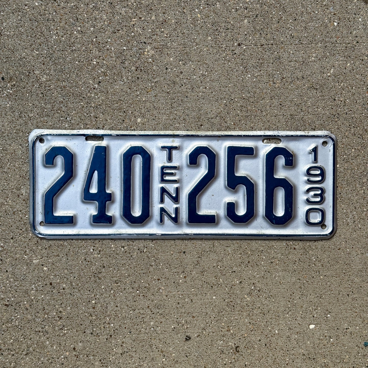 Photo of a 1930 Tennessee License Plate Auto Tag Garage Decor Vintage 240256