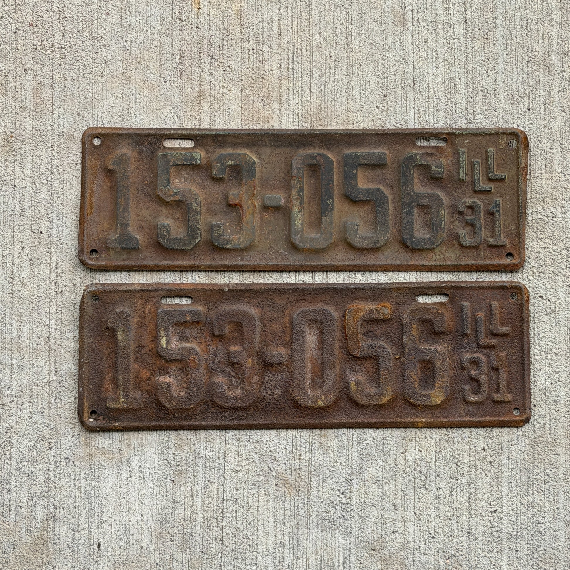 Photo of a 1931 Illinois License Plate Pair Auto Tag Garage Decor Vintage 153 056 with original patina
