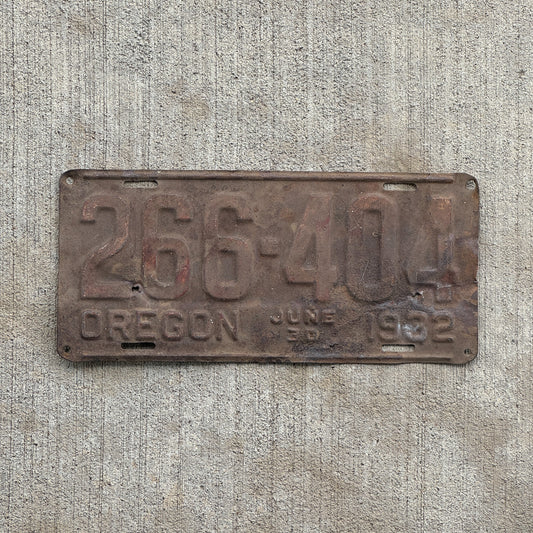 Photo of a 1932 Oregon License Plate Auto Tag Garage Decor Vintage 266 404 with original patina