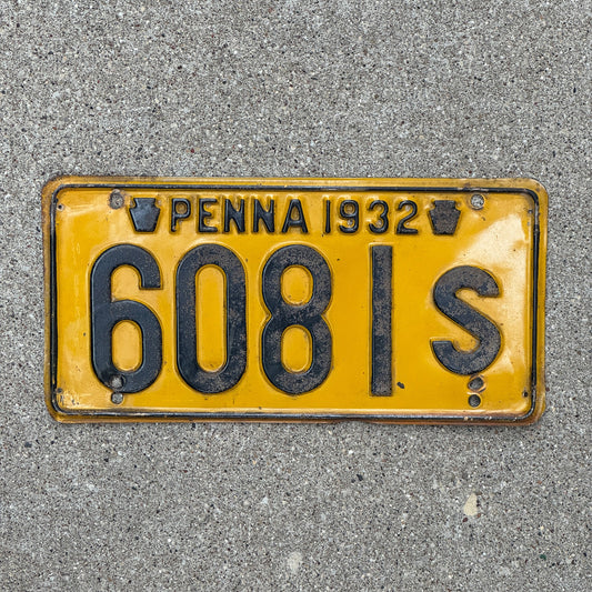 Photo of a 1932 Pennsylvania License Plate Auto Tag Garage Decor Vintage 6081 S with original patina