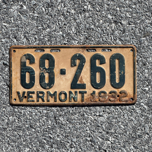 Photo of a 1932 Vermont License Plate Auto Tag Garage Decor Vintage 68 260