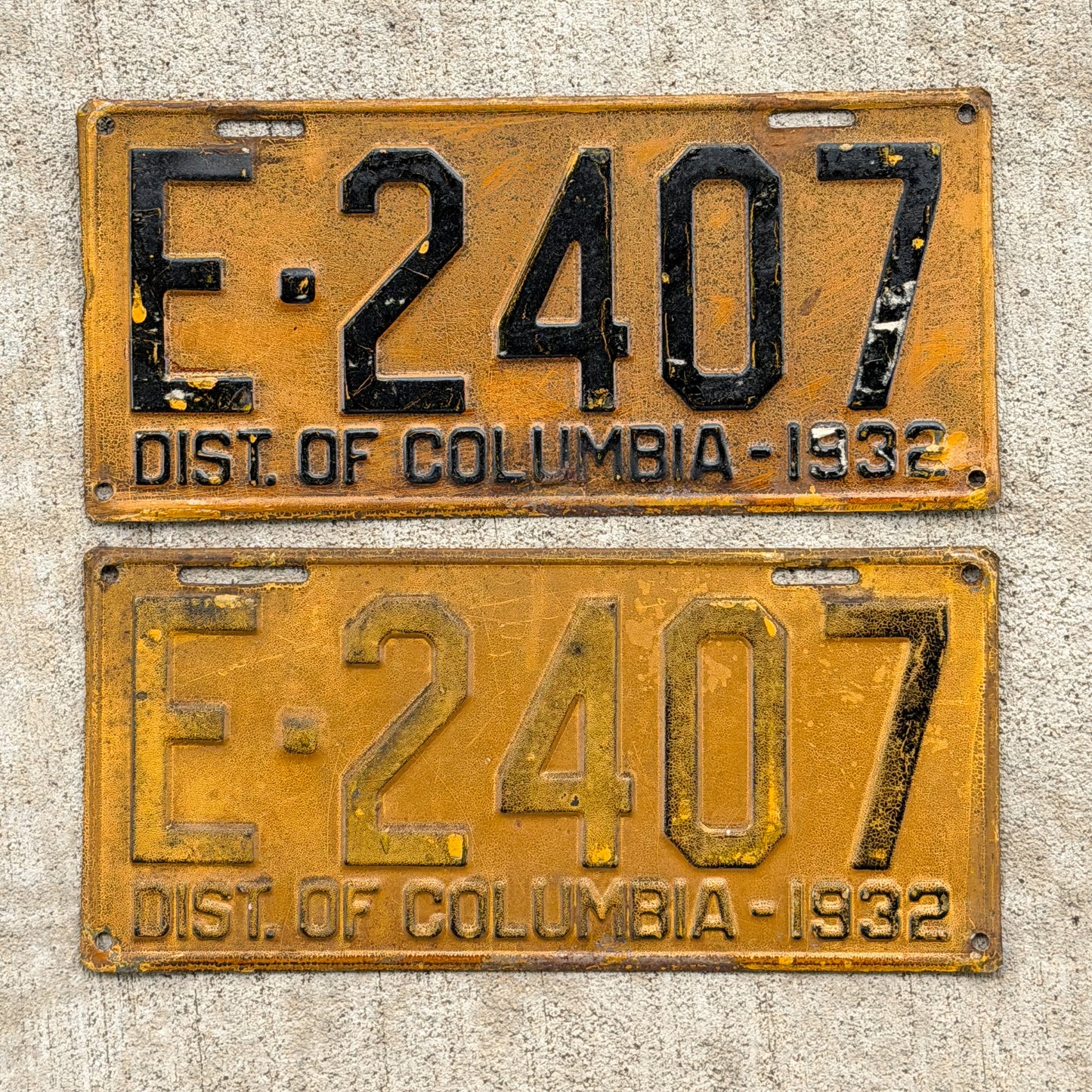 Photo of a 1932 Washington DC License Plate Pair Auto Tag Garage Decor Vintage E 2407 with original patina