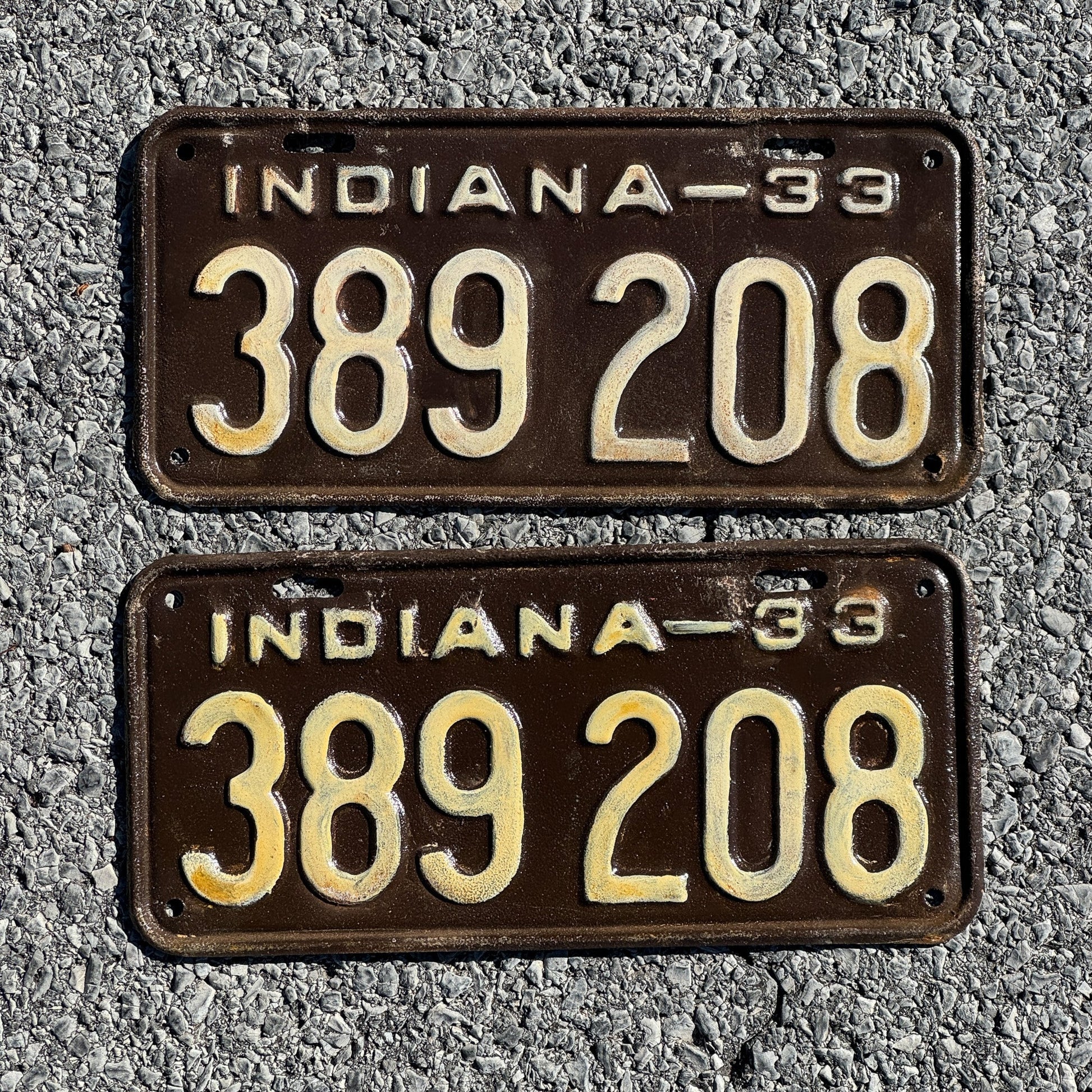 Photo of a 1933 Indiana License Plate Pair Auto Tag Garage Decor Vintage 389208