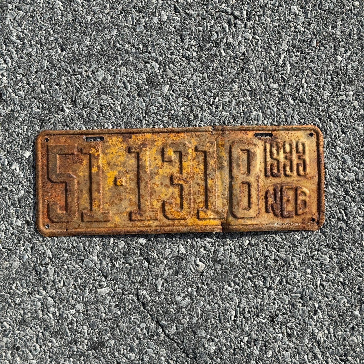 Photo of a 1933 Nebraska License Plate Auto Tag 1 Garage Decor 51 1318