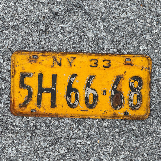 Photo of a 1933 New York License Plate Auto Tag Garage Decor Vintage 5H66 68