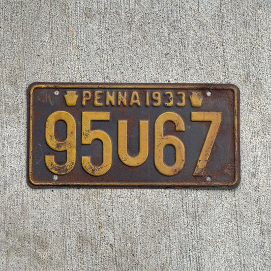 Photo of a 1933 Pennsylvania License Plate Auto Tag Garage Decor Vintage 95U67 with original patina