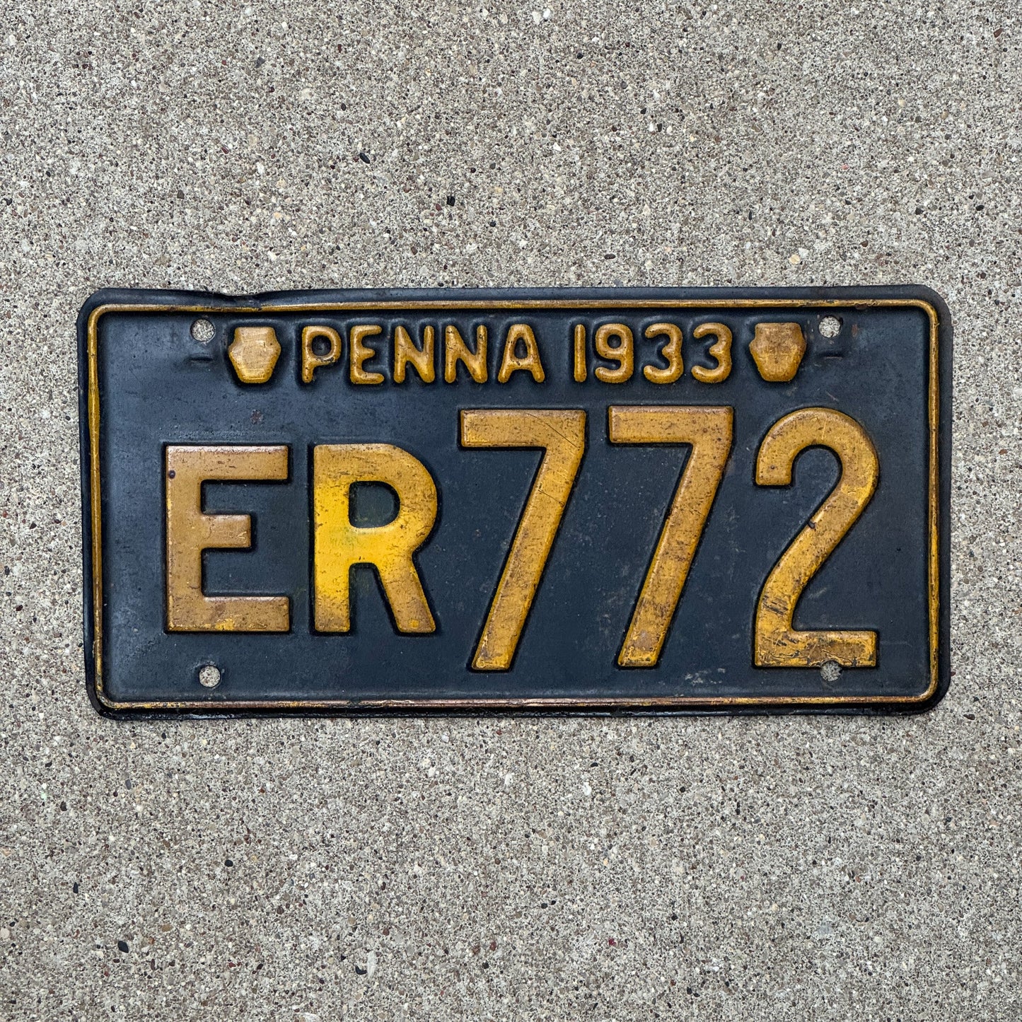 Photo of a 1933 Pennsylvania License Plate Auto Tag Garage Decor Vintage Doctor Gift ER 772 with original patina