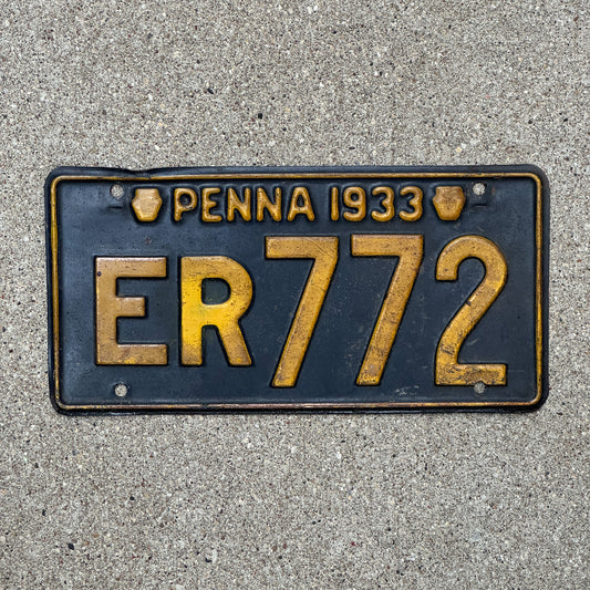 Photo of a 1933 Pennsylvania License Plate Auto Tag Garage Decor Vintage Doctor Gift ER 772 with original patina