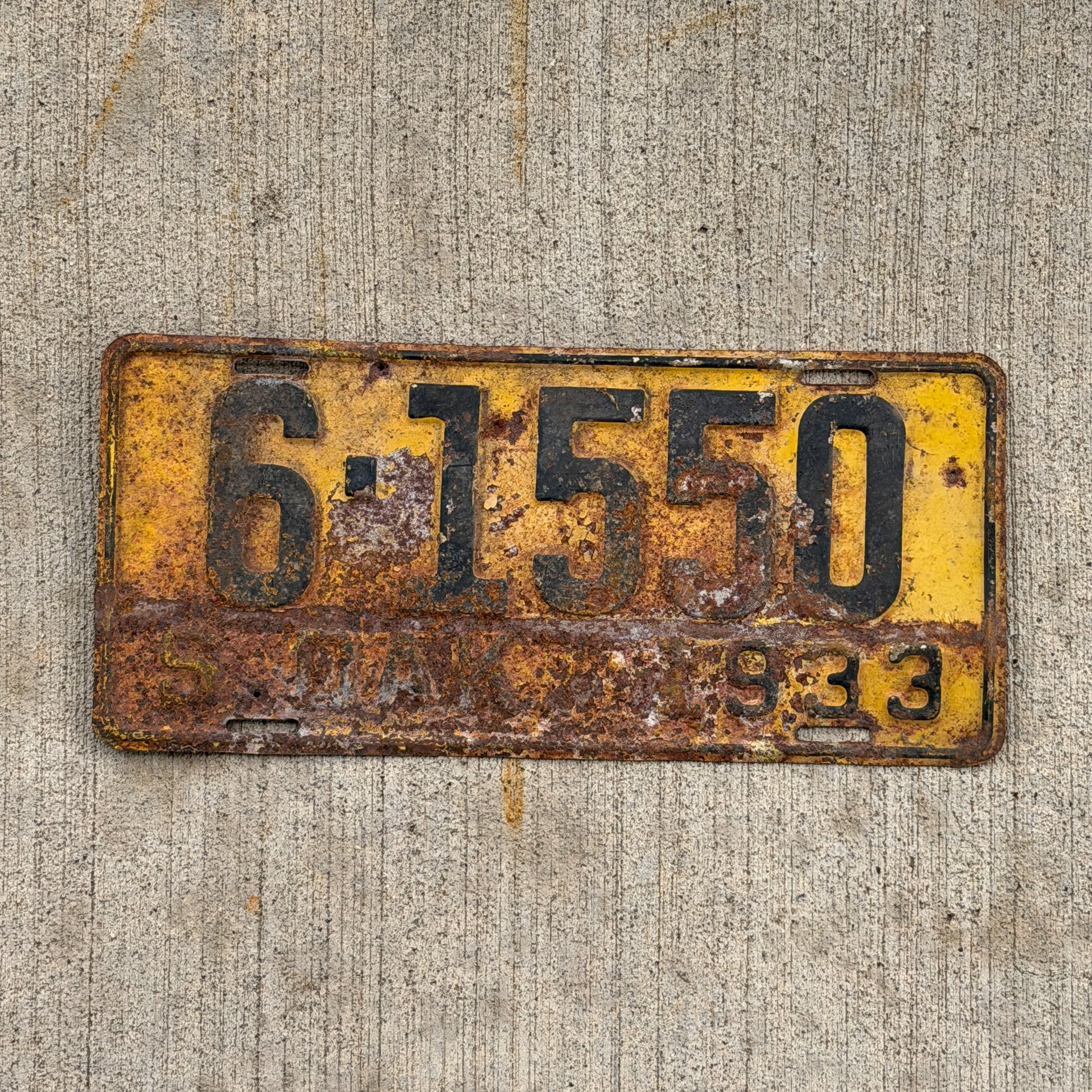 Photo of a 1933 South Dakota License Plate Auto Tag Garage Decor Vintage 6 1550 with original patina