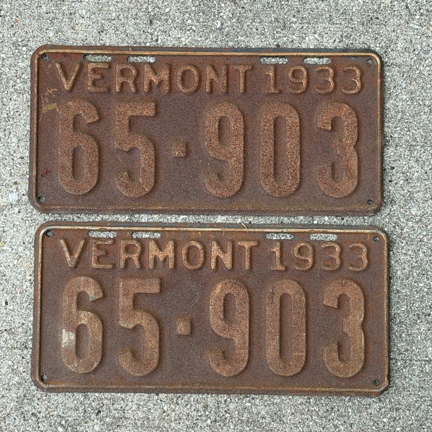 Photo of a 1933 Vermont License Plate Pair Auto Tag Garage Decor Vintage 65 903 with original patina
