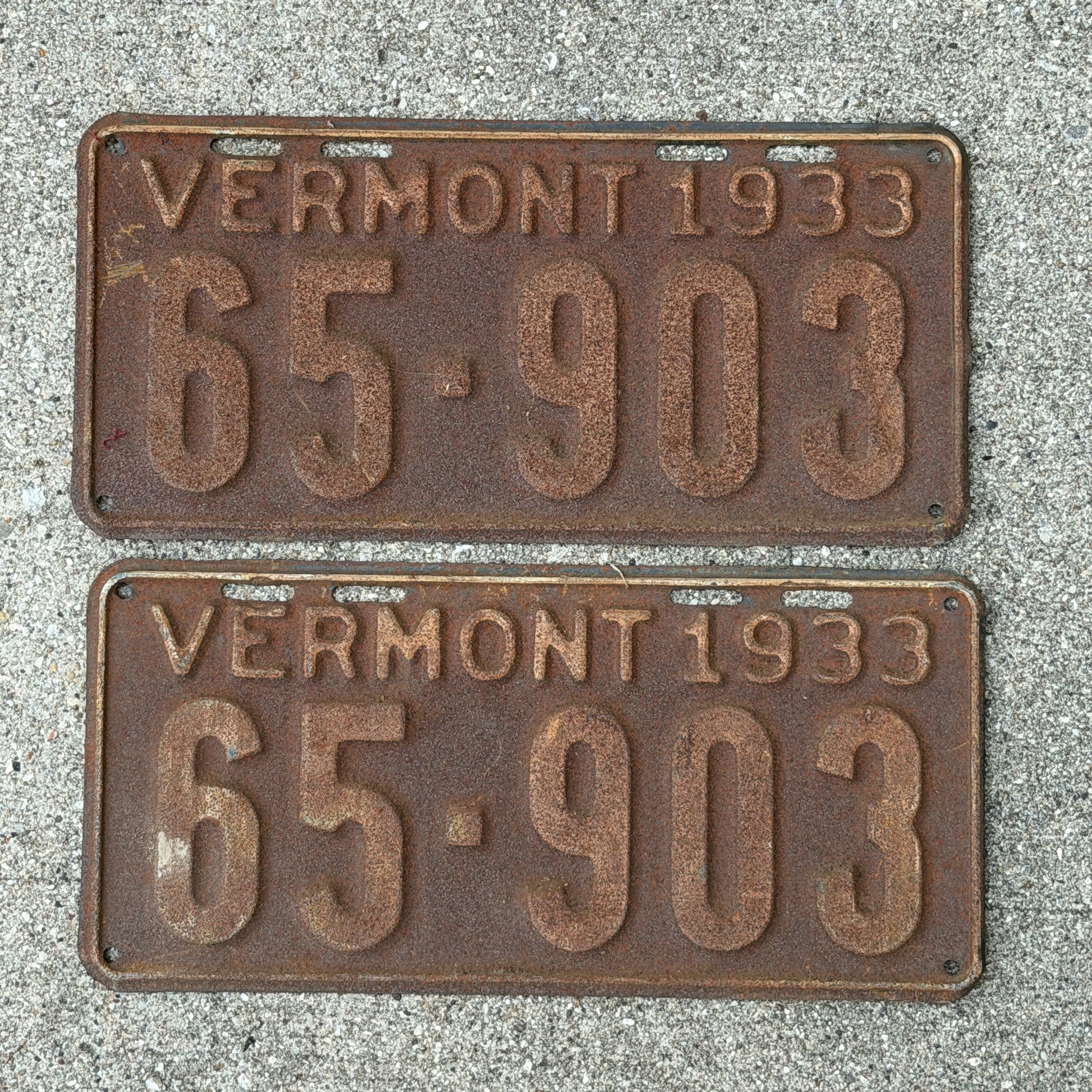 Photo of a 1933 Vermont License Plate Pair Auto Tag Garage Decor Vintage 65 903 with original patina