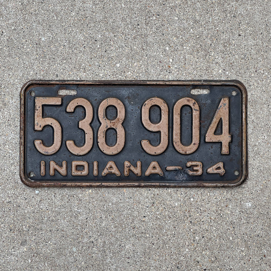 Photo of a 1934 Indiana License Plate Auto Tag Garage Decor Vintage 538 904 with original patina