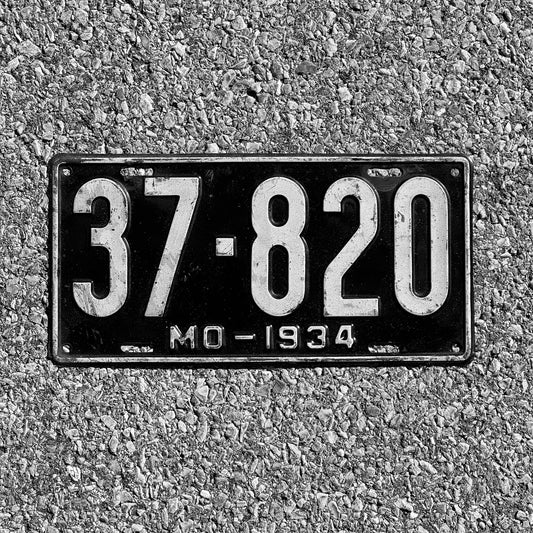 Photo of a 1934 Missouri License Plate Auto Tag Garage Decor Vintage 37 820