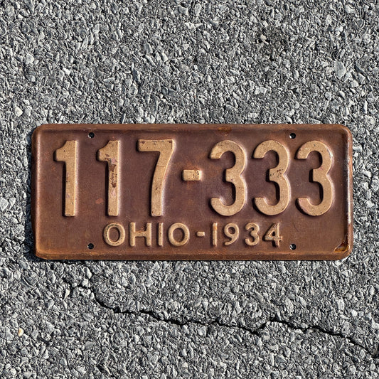 Photo of a 1934 Ohio License Plate Auto Tag 1 Garage Decor Repeat Repeating 117 333