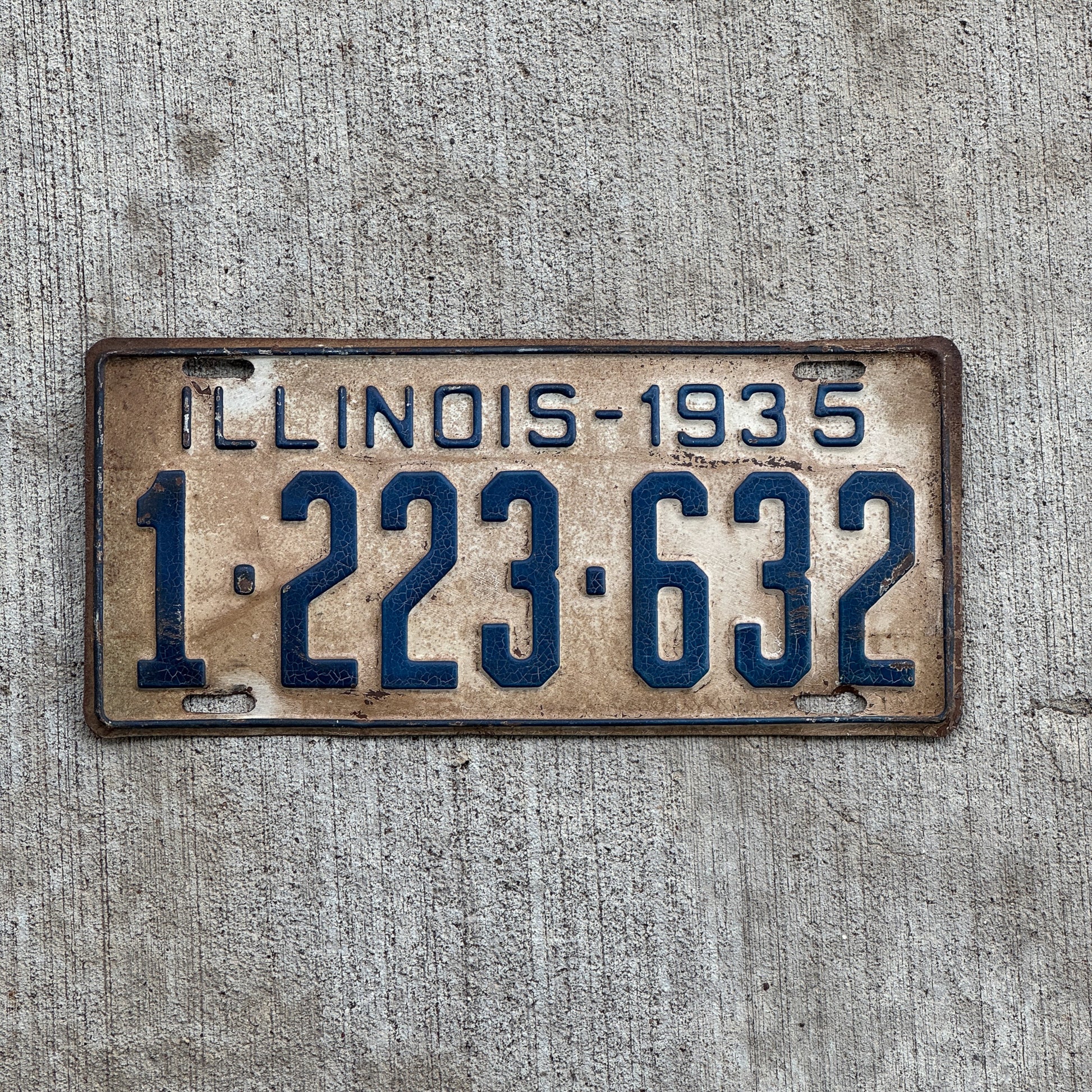 Photo of a 1935 Illinois License Plate Auto Tag Garage Decor Vintage 1 223 632 with original patina