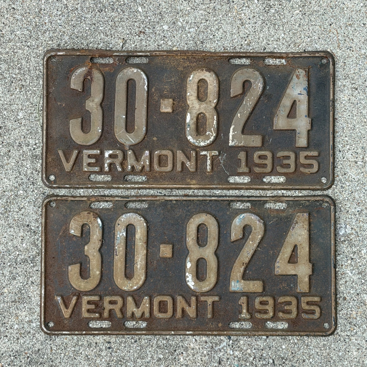 Photo of a 1935 Vermont License Plate Pair Auto Tag Garage Decor Vintage Type 2 Square O 30 824 with original patina