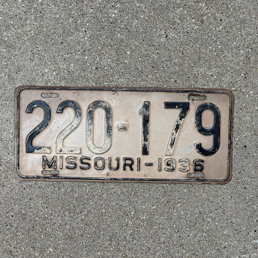 Photo of a 1936 Missouri License Plate Auto Tag Garage Decor Vintage 220 179