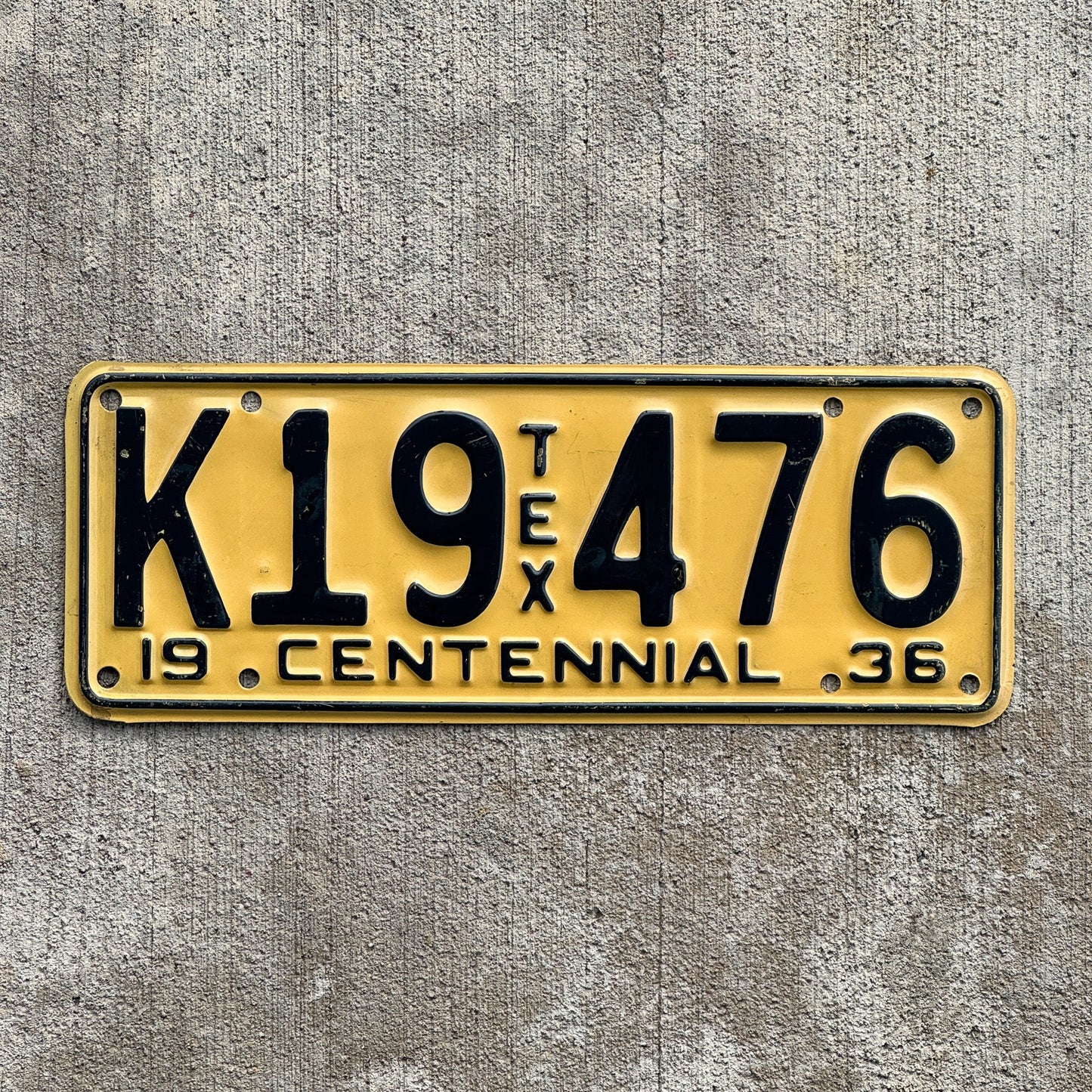 Photo of a 1936 Texas License Plate Auto Tag Garage Decor Vintage High Quality K19 476 with original patina