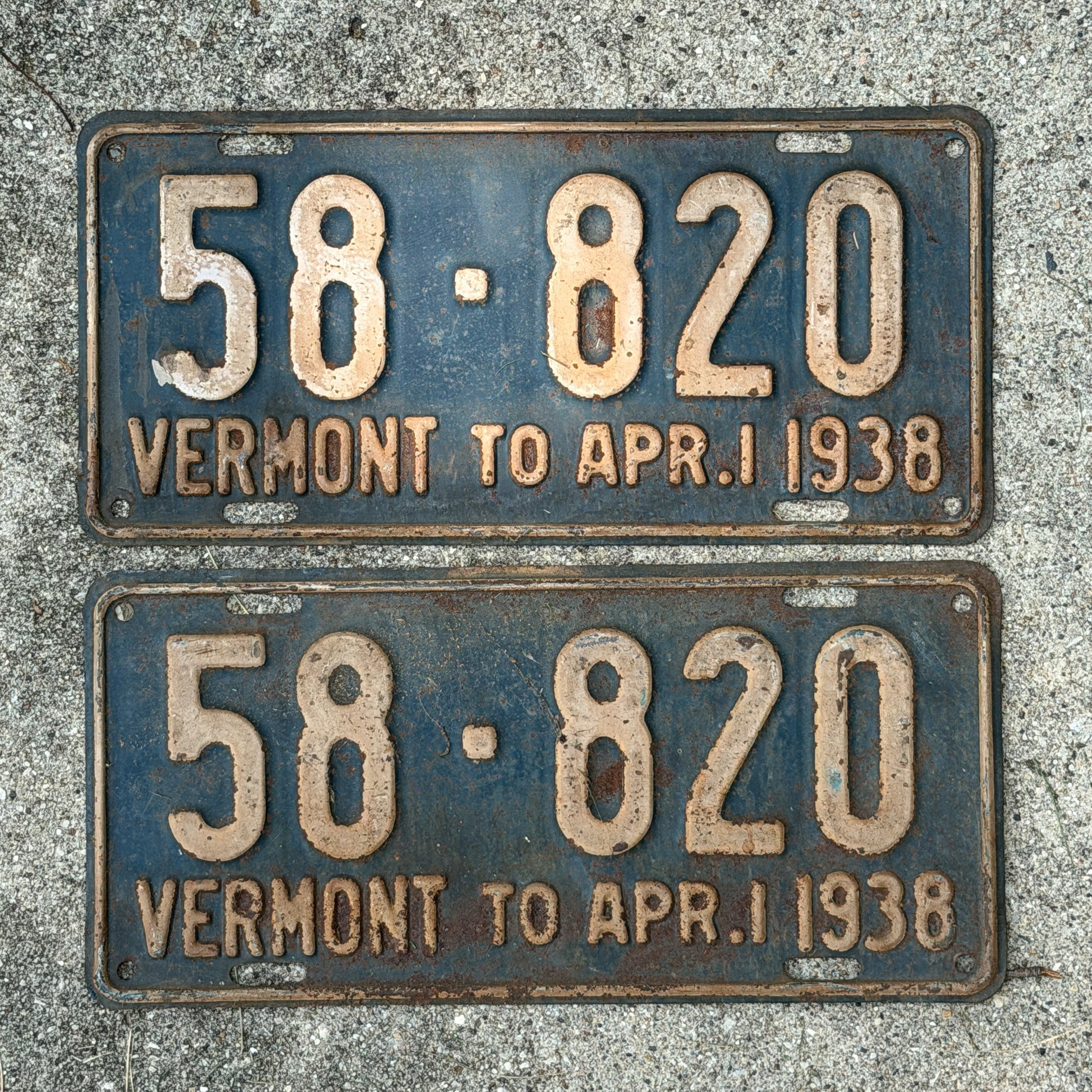 Photo of a 1937 1938 Vermont License Plate Pair Auto Tag Garage Decor Vintage 58 820 with original patina
