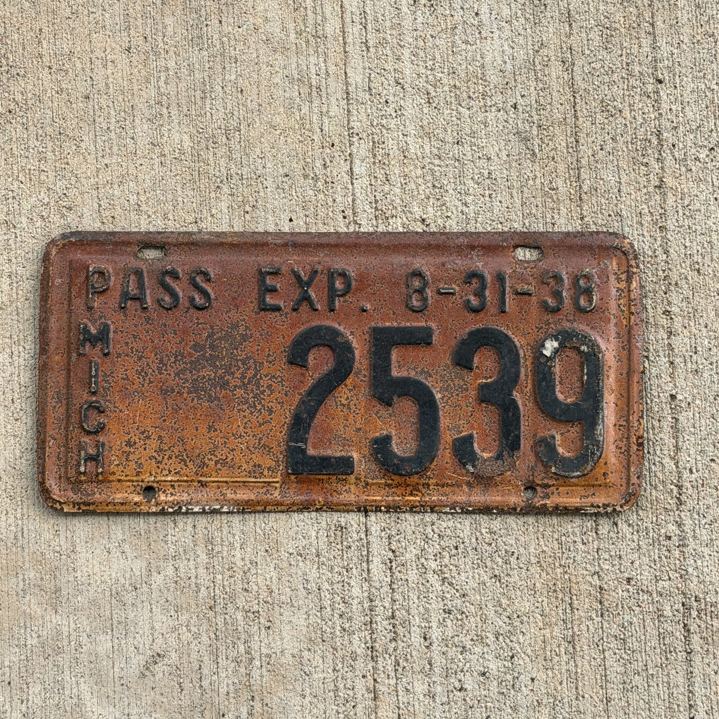Photo of a 1938 Michigan License Plate Auto Tag Garage Decor Vintage Half Year 2539 with original patina