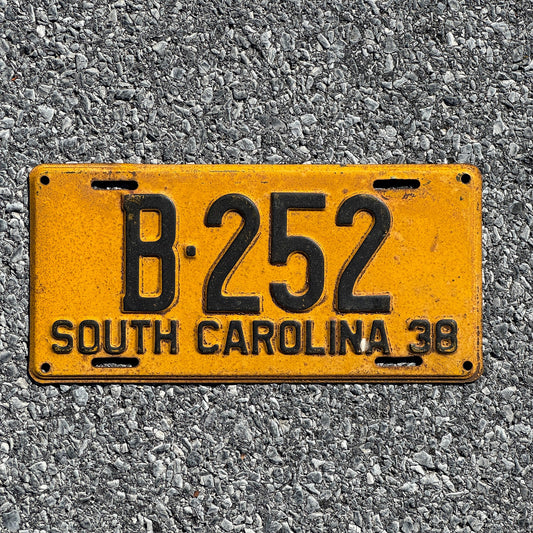 Photo of a 1938 South Carolina License Plate Auto Tag Garage Decor Vintage B 252