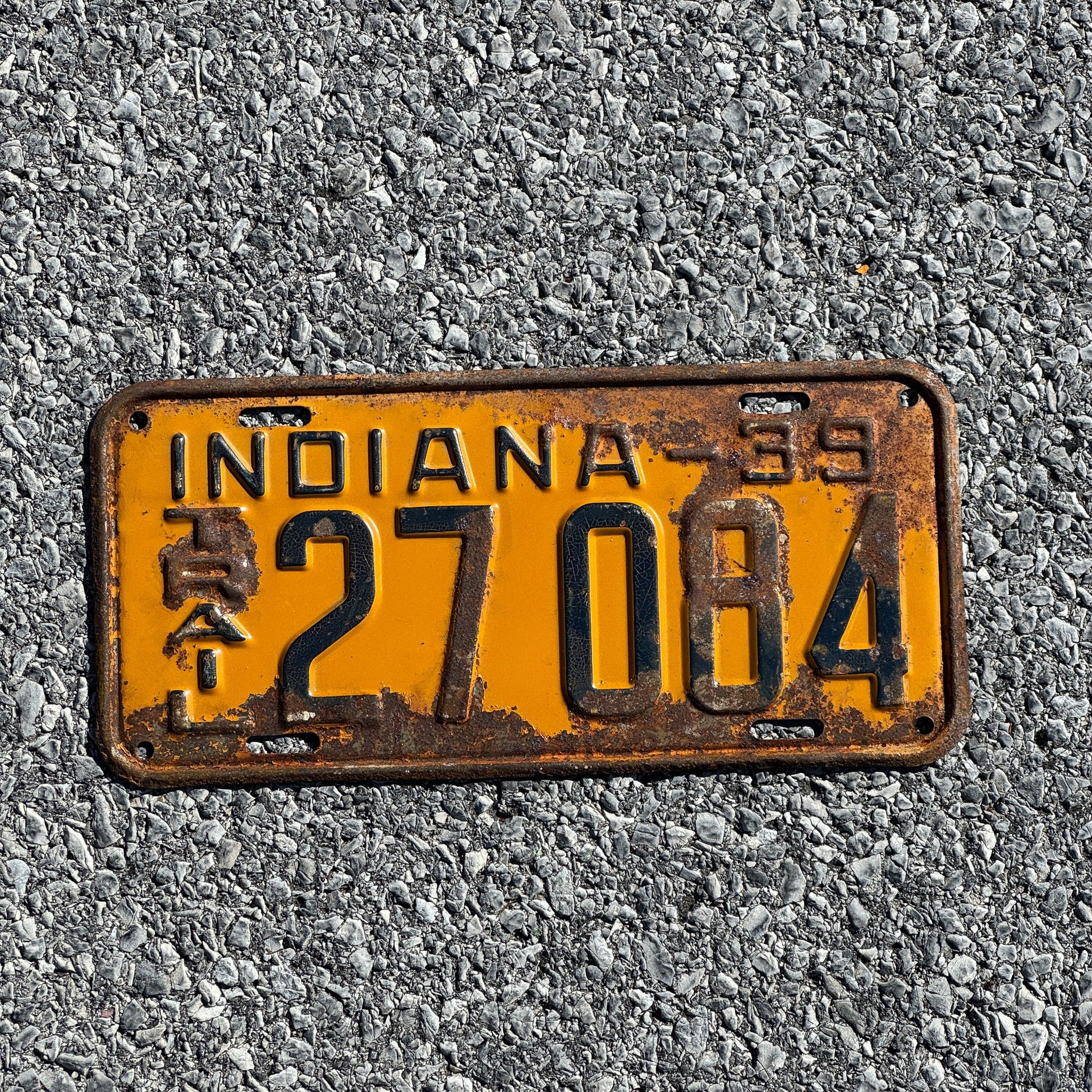 Photo of a 1939 Indiana Trailer License Plate Auto Tag Garage Decor Vintage 27 084