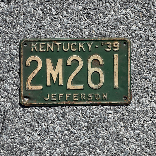 Photo of a 1939 Kentucky License Plate Auto Tag Garage Decor Vintage Jefferson County 2M261