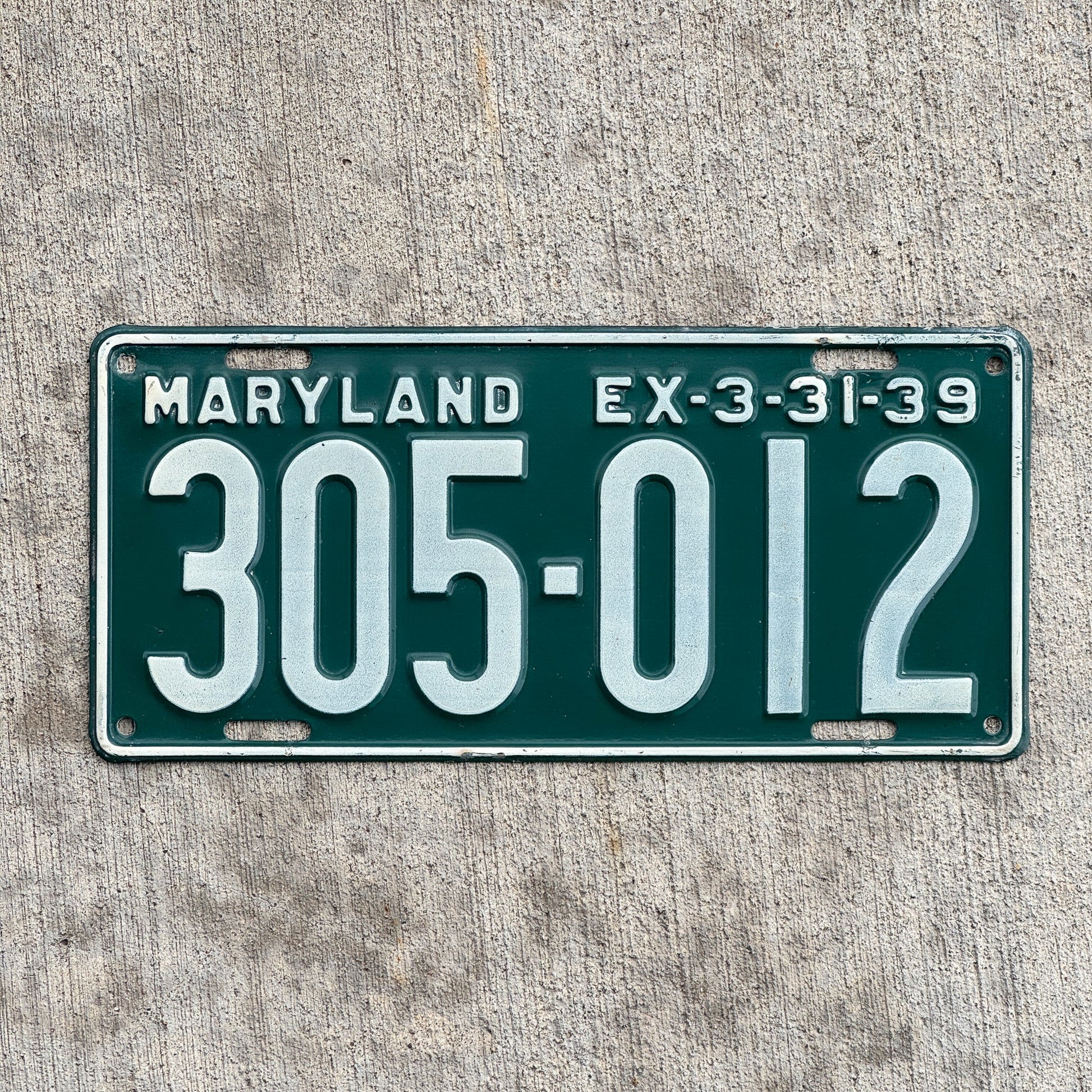 Photo of a 1939 Maryland License Plate Auto Tag Garage Decor Vintage High Quality 305 012 with original patina