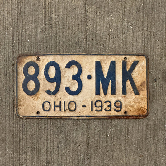 Photo of a 1939 Ohio License Plate Auto Tag Garage Decor Vintage 893 MK