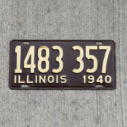Photo of a 1940 Illinois License Plate Auto Tag Garage Decor Vintage 1 483 357 with original patina
