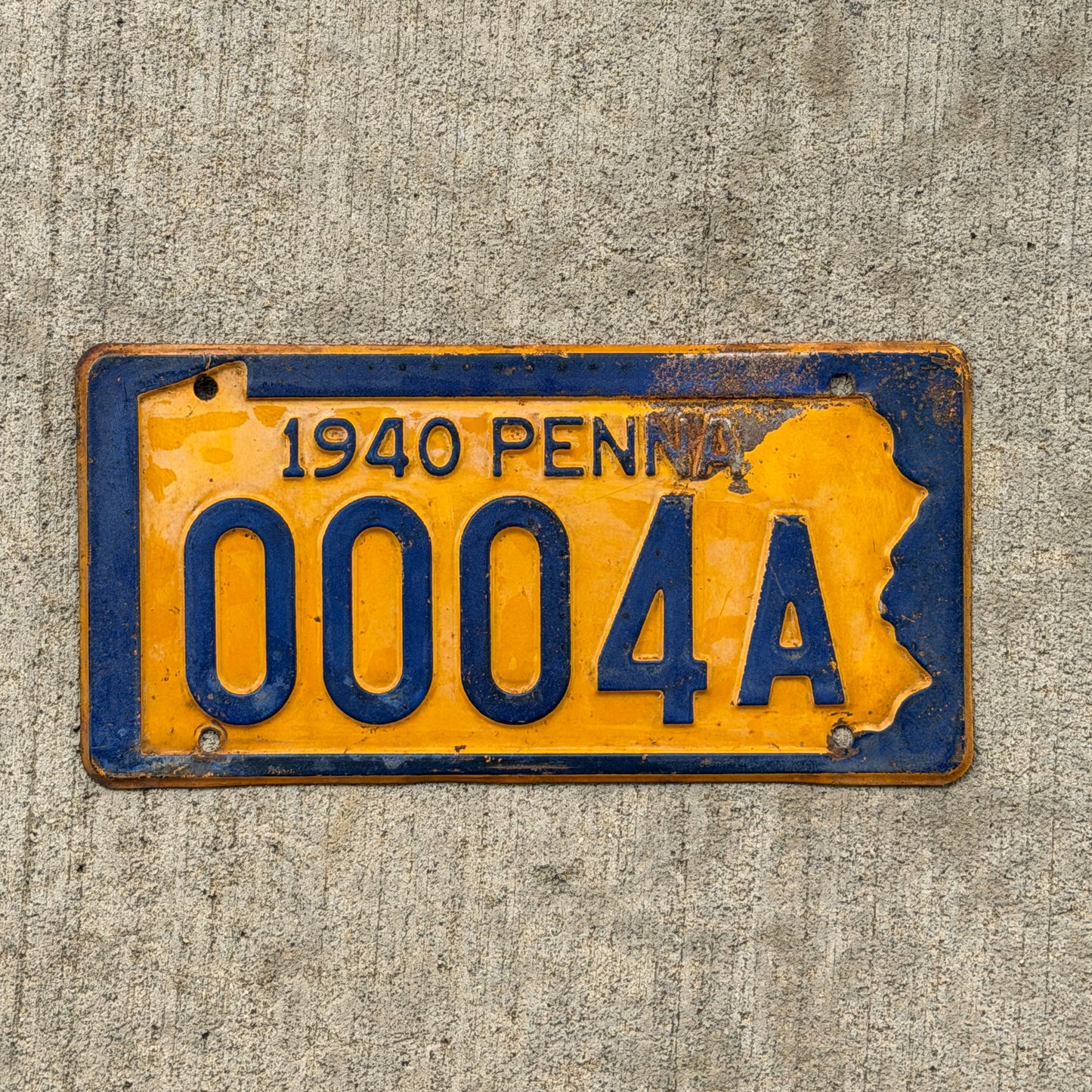 Photo of a 1940 Pennsylvania License Plate Auto Tag Garage Decor Vintage 0004A with original patina