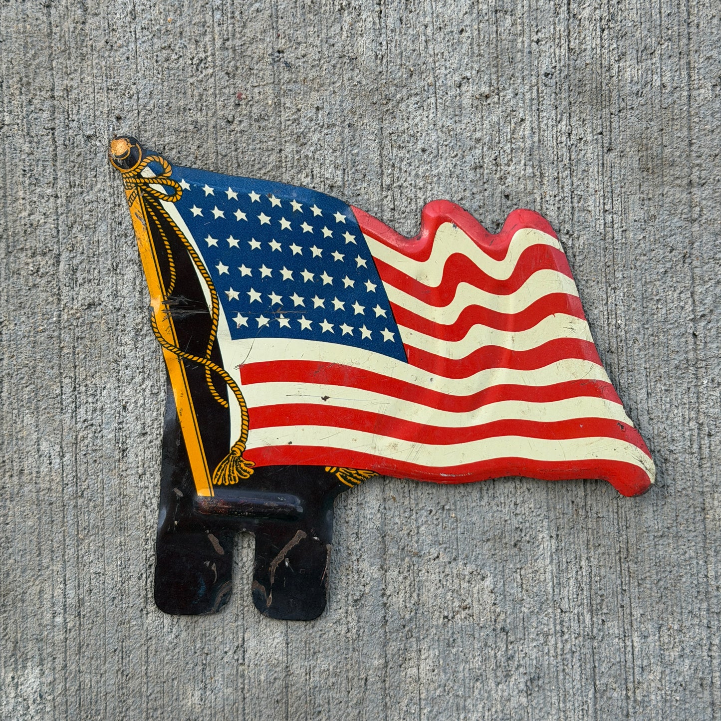 1940 Era American Flag License Plate Topper Auto Tag USA Americana America Graphic US